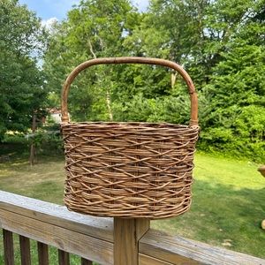 Vintage C.1940 Peterboro Basket Co.  w/ Handle Peterborough, NH 18.5”